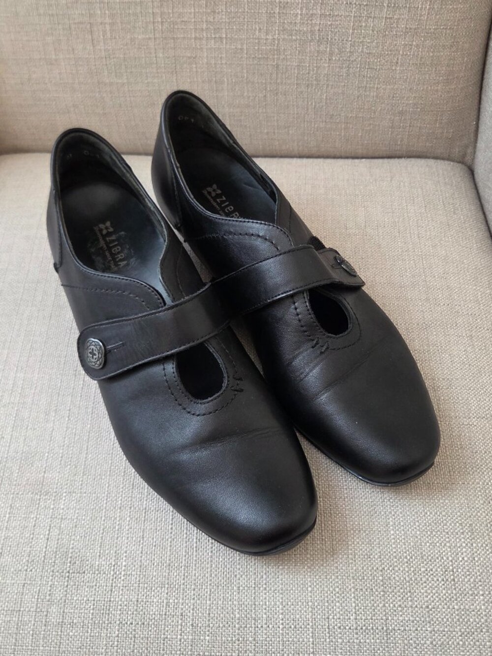 Ziera Black Vail Mary Jane Heel Size EU 42 US 11.5 Leather Comfort Walk Witchy